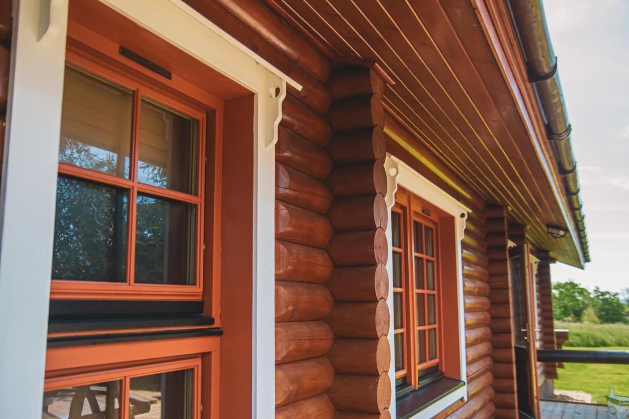 Tomatin - Luxury Two Bedroom Log Cabin With Hot Tub Berwick Upon Tweed Zewnętrze zdjęcie