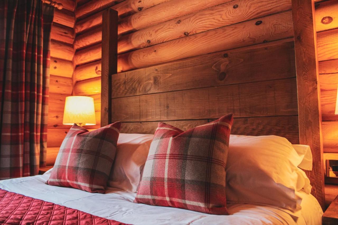 Tomatin - Luxury Two Bedroom Log Cabin With Hot Tub Berwick Upon Tweed Zewnętrze zdjęcie